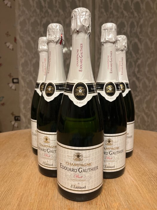 2020 Maison Veuve J.Lanault -Edouard Gauthier - Champagne Brut - 12 Flasker (0,75 L)