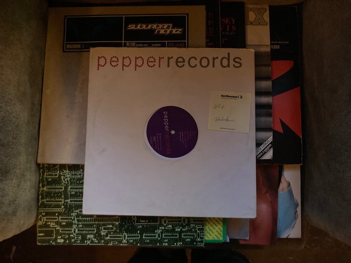 various & related - Multiple artists - where the beats beat the beat - Multiple titles - Vinyl record - 2000