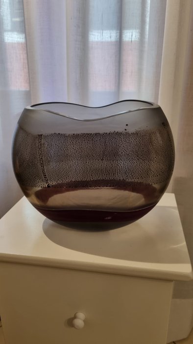 Vase -  Abgeflachte Satinvase  - Glas