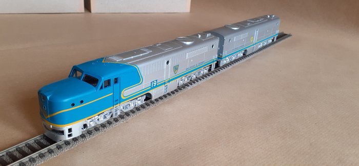 Athearn H0轨 - 3328/3348 - 火车机车模型 (2) - PB-1 发动机和无动力 PA-1 辅助设备 - Delaware & Hudson
