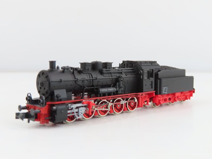 Hobbytrain N - 10577 - Steam locomotive with tender (1) - Series 57 - NS