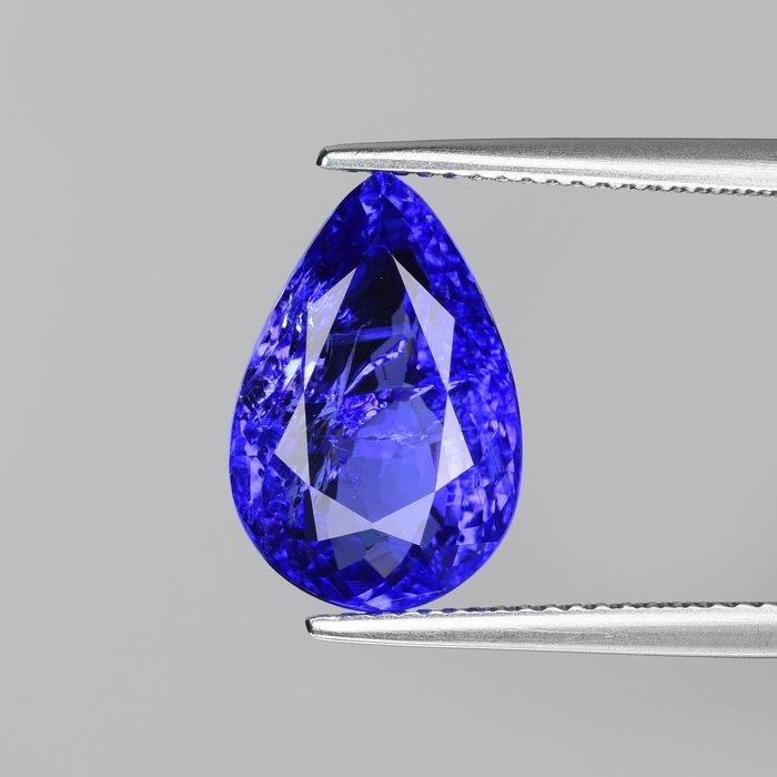 紫罗兰色, 蓝色 坦桑石  - 7.64 ct - 国际宝石研究院（IGI）