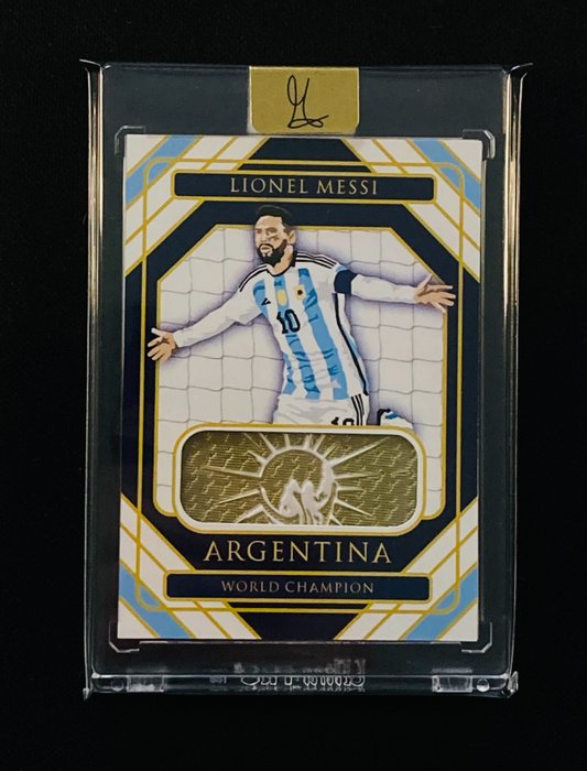 2024 - Custom - World Cup Legends - Lionel Messi - Limited Edition /50 - Signed by The Artist - FIFA Logo Patch - 1 Card