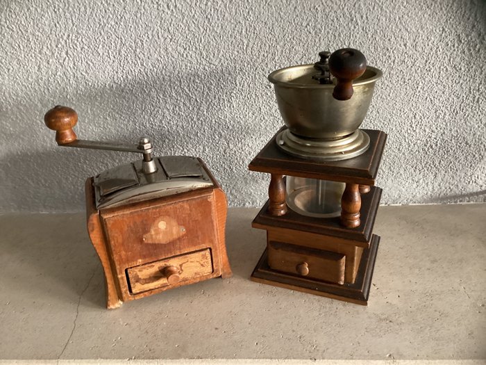 咖啡研磨機 (2) - 木材、金屬