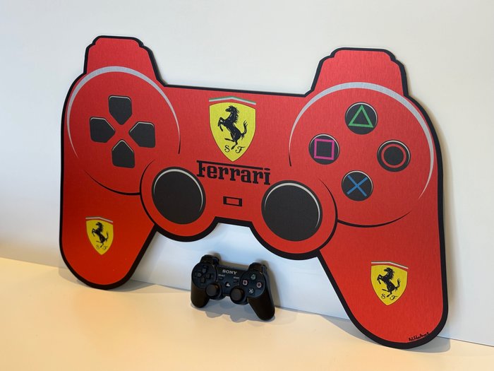 Rob VanMore - Ferrari Gamepad XXL - 70cm