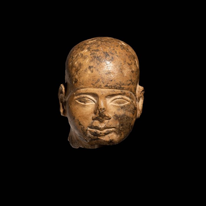 Oldtidens Egypten Hærdet kalksten Skulptur af guden Ptah. Sen periode, 664 - 332 f.Kr. 10,5 cm højde.
