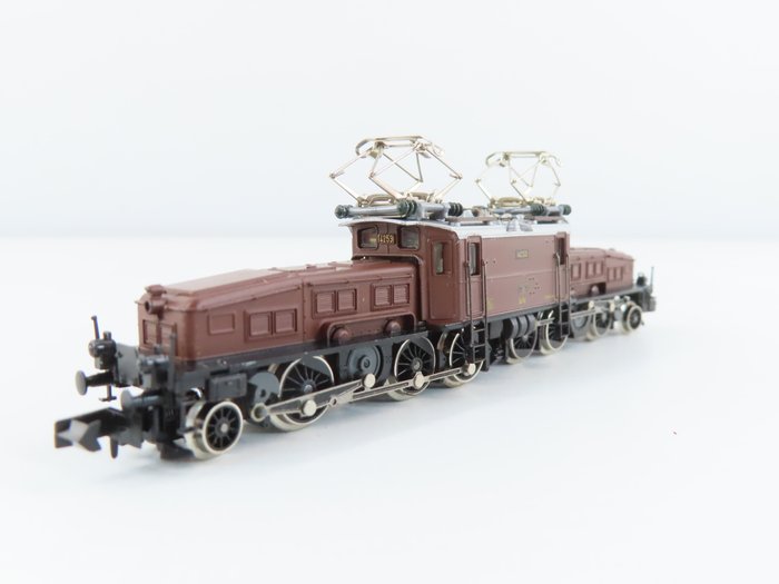 Arnold N - 2468 - Elektriskt lokomotiv (1) - CE 6/8, "Krokodil" - SBB-CFF