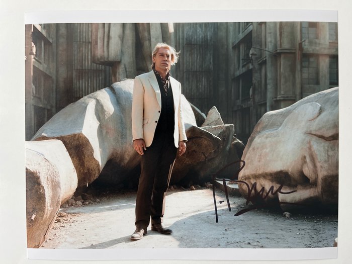James Bond 007: Skyfall, Javier Bardem as "Raoul Silva" handsigned photo with b´bc holographic COA
