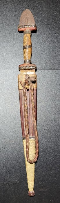 匕首 - Tuareg - 非洲  (没有保留价)