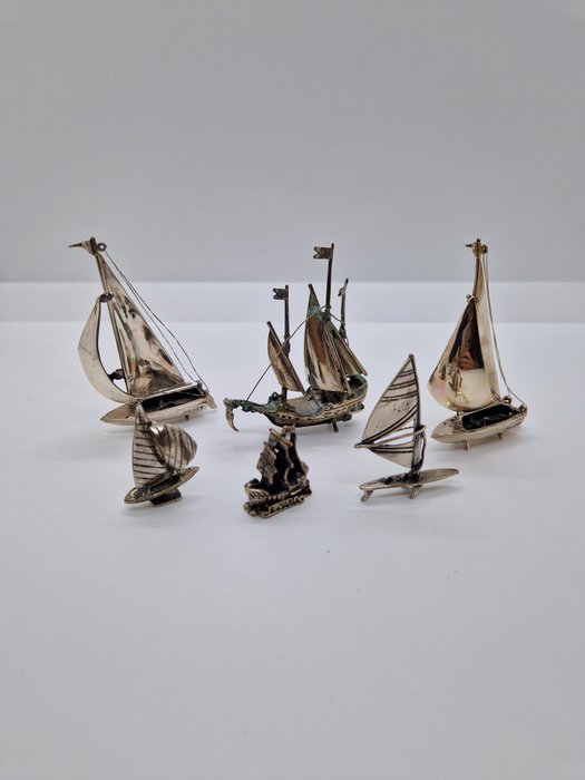 Estatueta miniatura - Barche e Velieri -  (6) - Prata
