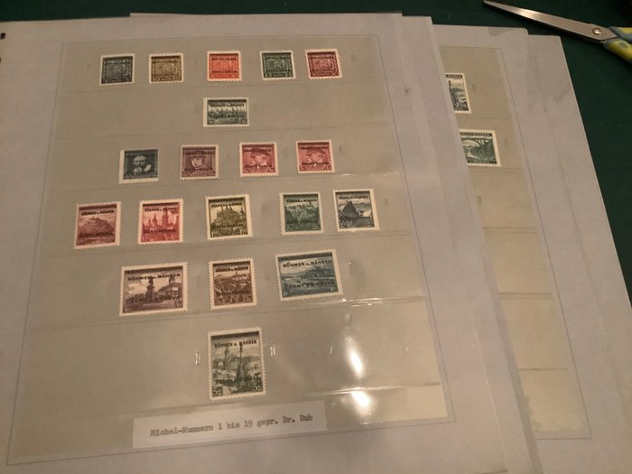 Böhmen und Mähren 1939/1945 - Komplette Sammlung mit Dienststempeln auf Albumseiten - Michel 1/142