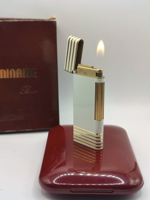 FLAMINAIRE - Chinese laquer - Pocket lighter - Gold-plated, Lacquer