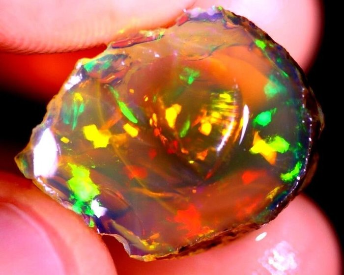 6 ct Etiopian kristalliopaali Karkea - Korkeus: 18 mm - Leveys: 14 mm- 1.2 g