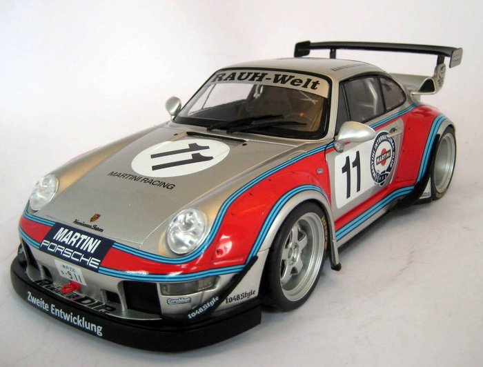 Solido 1:18 - 模型運動車 - Porsche 911 RWB Kamiwaza Martini Racing - 限量版