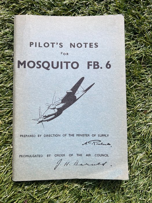 United Kingdom - Royal Air Force Flying Handbook - de Havilland Mosquito Fighter/Bomber - Pilot Training Manual - Airforce - Beautiful Plates - RAF - 1950