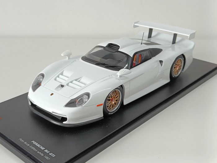 Werk83 1:18 - 模型車 - Porsche 911 GTI 1997 Plain Body Edition
