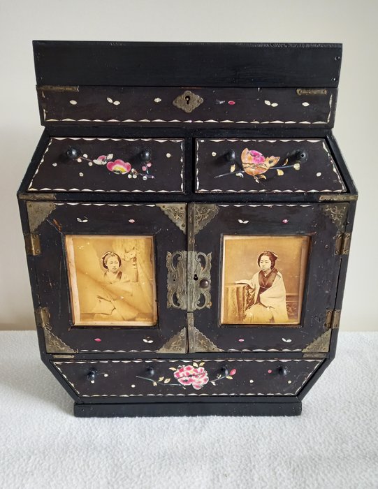 Juwelenkastje - 珠寶箱 - 木材、銅、珍珠母