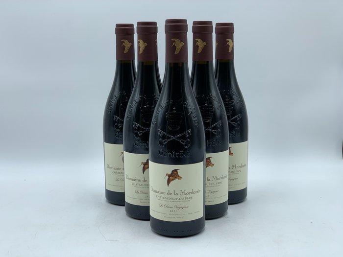 2021 Domaine de la Mordorée - Châteauneuf-du-Pape "La Dame Voyageuse" - Rhône - 6 Bottles (0.75L)