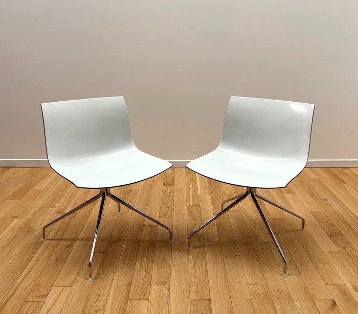 Arper - Lievore, Altherr, Molina - 椅子 (2) - 卡蒂法 46 - 塑料, 钢