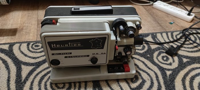 Heurtier P6- 24 Film projector