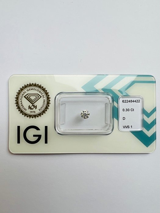 1 pcs 钻石  (天然)  - 0.30 ct - D (无色) - VVS1 极轻微内含一级 - 国际宝石研究院（IGI） - 前 前 前