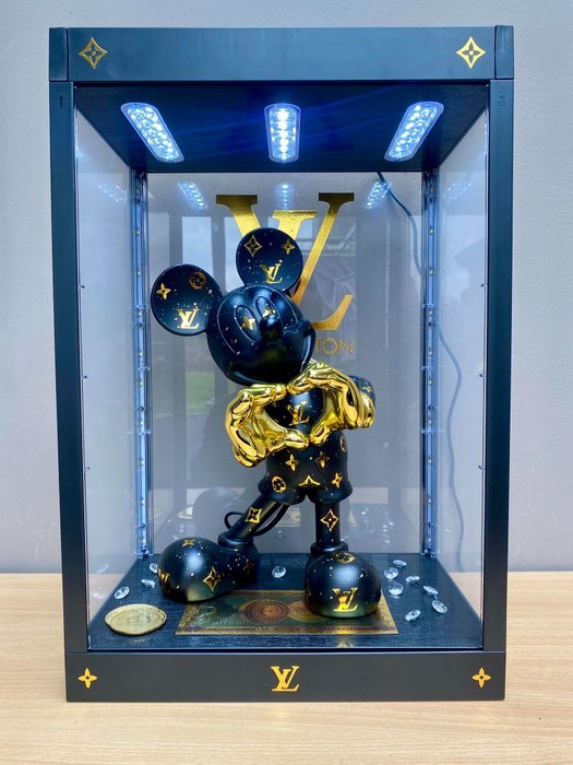 New'Artsy X - Mickey Mouse Louis Vuitton