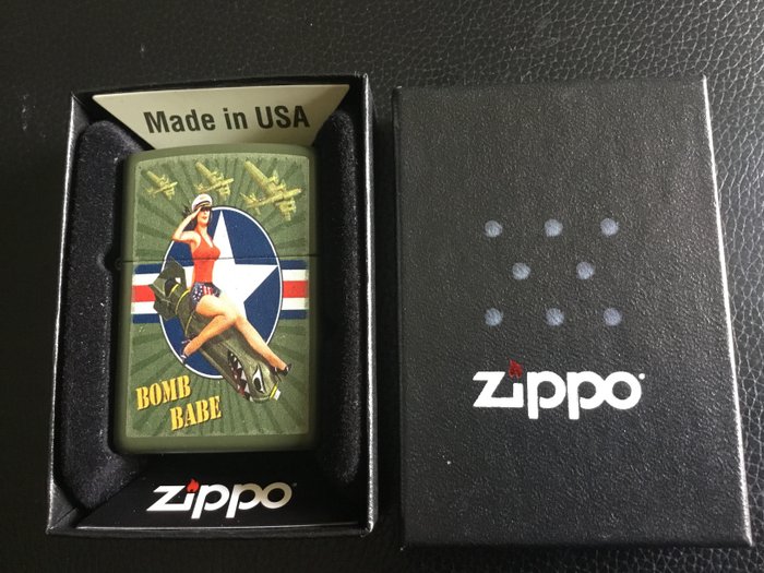 Zippo - Zippo 2021 WWII Nose art pinup Bomb Babe - Isqueiro - Aço