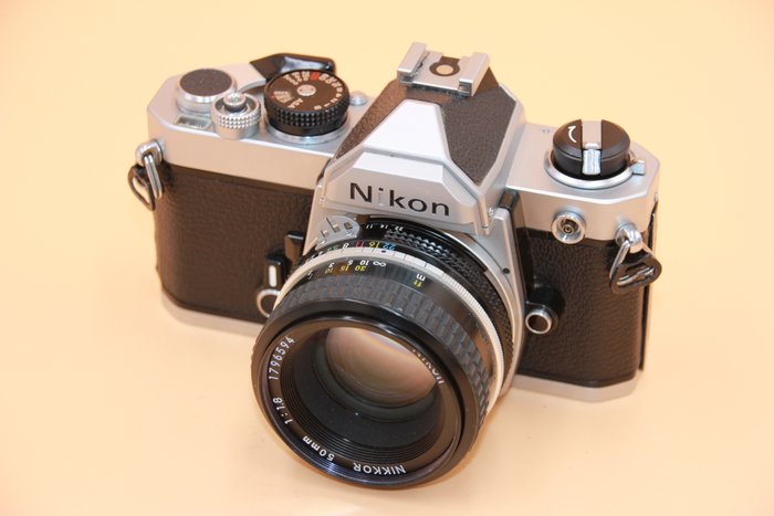Nikon Nikon FM + 50/1.8 AI Et objektiv speilreflekskamera (SLR)