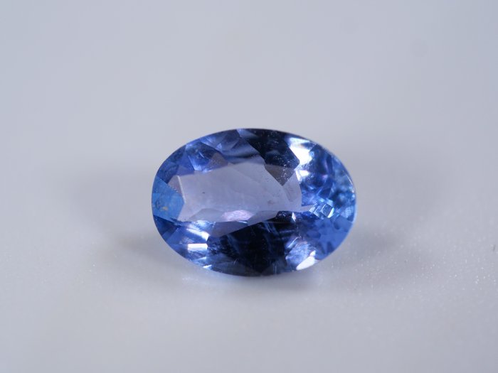 No Reserve - Light Purplish Blue Tansanit - 0.72 ct