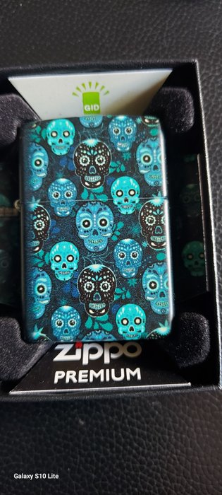 Zippo - Zippo 2023 sugar skull glow in the dark  design Premium 540 - Αναπτήρας - Ορείχαλκος