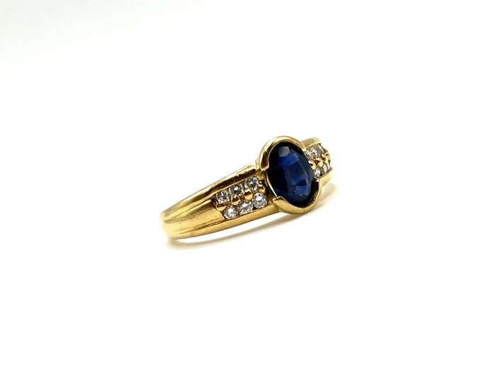戒指 - 18 克拉 黃金 -  0.80 tw. 藍寶石 - 鉆石 