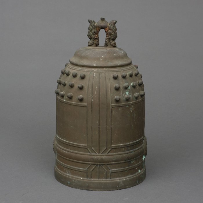  Glockenschrein - Bronze - Späte Meiji-Zeit/Taishô-Zeit (Anfang des 20. Jahrhunderts) 