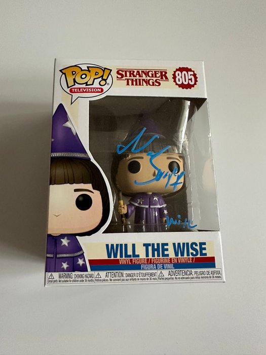 Stranger Things - Noah Schnapp (Will) - signed in person at convention