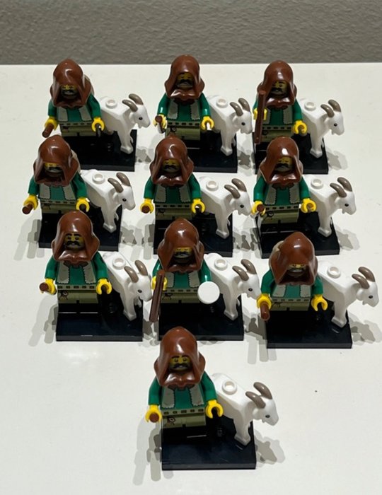 Lego - Minifiguurit - 10 × Lego Goatherd Shepherd Goat Couvreur CMF Minifigures Series Collection 25