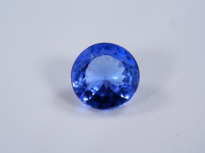 Senza riserva - Colore fine Blu vivido (viola) Tanzanite - 0.60 ct