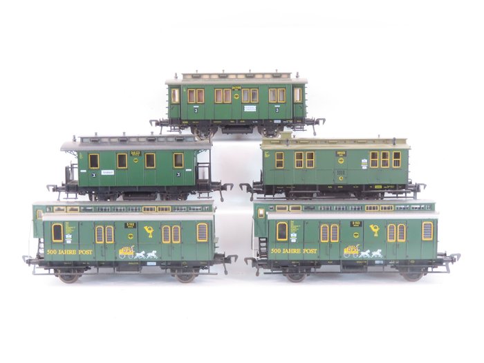 Fleischmann H0 - 5057K/5811/5059 - 模型客運火車 (5) - 二等 2 軸客車，含郵政車廂 - DRG