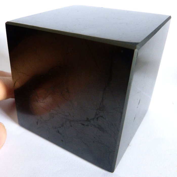 次石墨立方體 - 7 x 7 x 7 厘米- 778 g