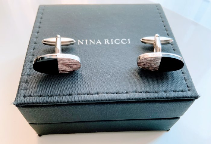 Branded merchandise collection - Exclusif Accessoires pour homme Nina Ricci