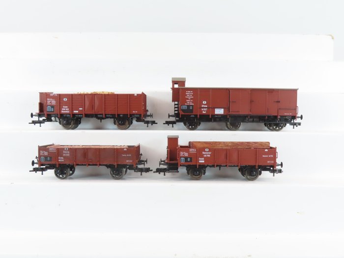 Fleischmann H0 - 5830/5852/5885/5855 - Vagão de carga de modelismo ferroviário (5) - Três vagões de caixa aberta de 2 eixos e um vagão de carga fechado de 3 eixos - KPEV