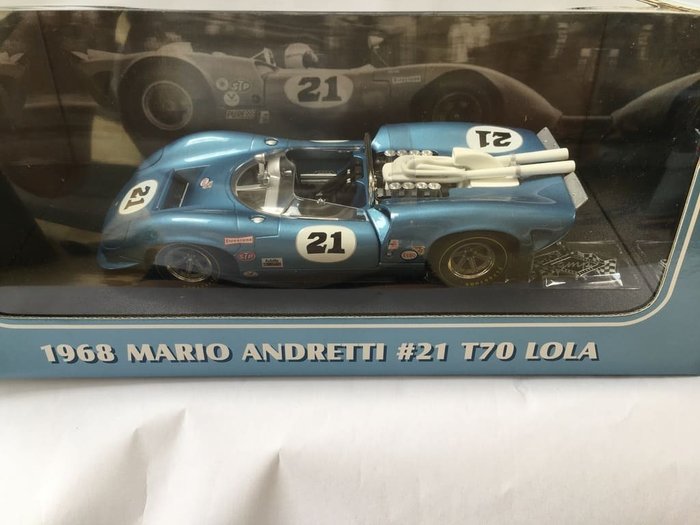 GMP 1:18 - 1 - Modelracerbil - T70 Lola #21 Mario Andretti