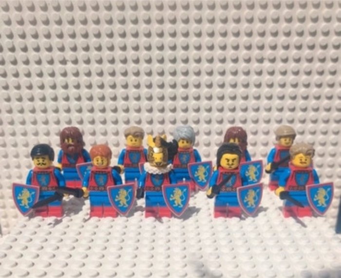 Lego - Minifigurer - 10305 - Lego Castle Lion Knights 10305 Minifigures 2023 X10