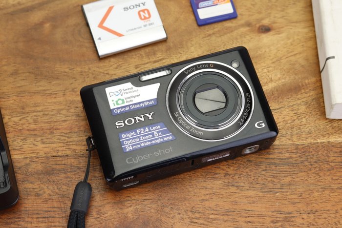 Sony Cybershot DSC-W390,  14.1 MP Digitalkamera