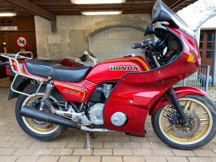 Honda - CB750F - Bol'Dor - DOHC - 750 cc - 1984