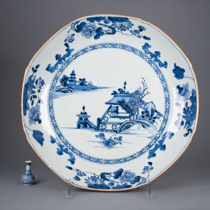 LARGE! - Houses, Pagodas and Birds in Rocky River Landscape - Plato - Porcelana