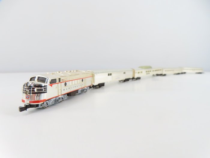 Märklin Z - 8189 - Modelleisenbahn (1) - Zugset „California Zephyr“ mit Zertifikat