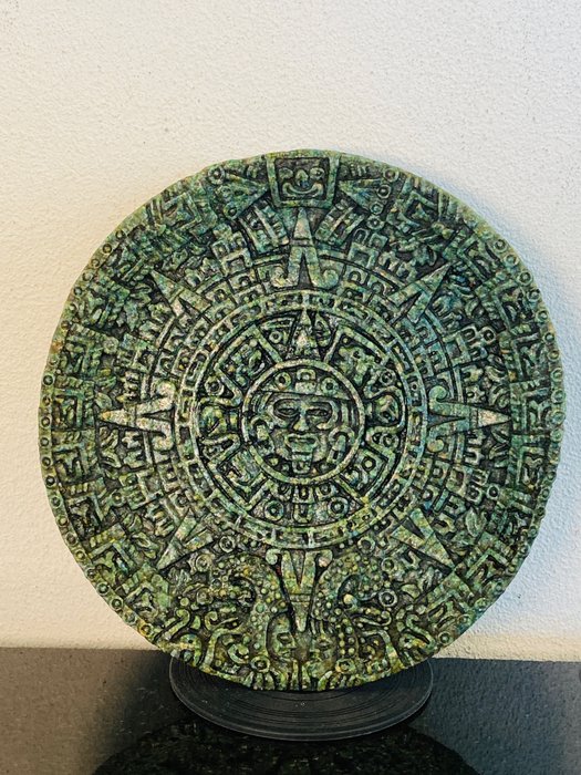sculptuur, Heilige Maya-kalender - 18 cm - Granito