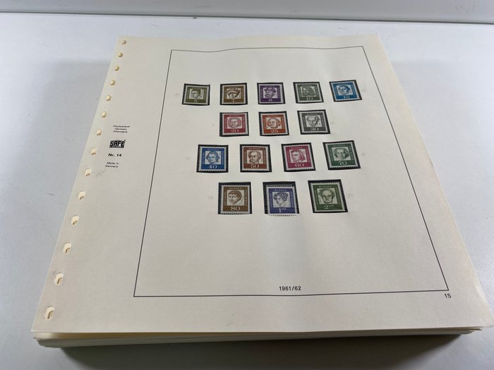 Berlin 1960/1990 - komplette Sammlung Berlin postfrisch auf einem SAFE Vordruck