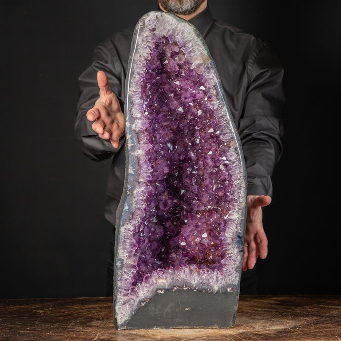 第一選擇紫水晶 Chatedral - 高品質 - 深紫色 - 高度: 625 mm - 闊度: 250 mm- 33.1 kg