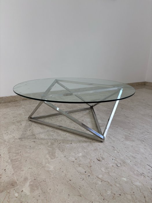 中心桌 - 水晶, 钢