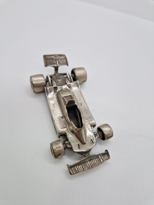 Ferrari - Figura miniatura -  (1) - 800 prata